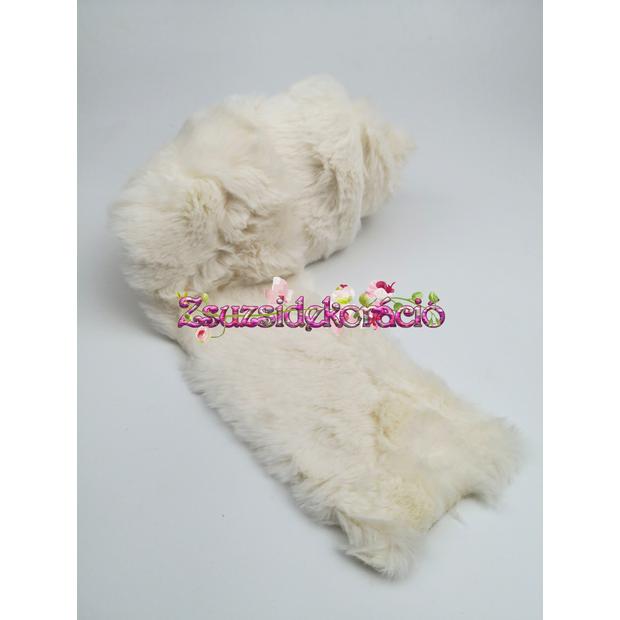 Szőrme 12 cm x 1,6 Méter Krém fehér