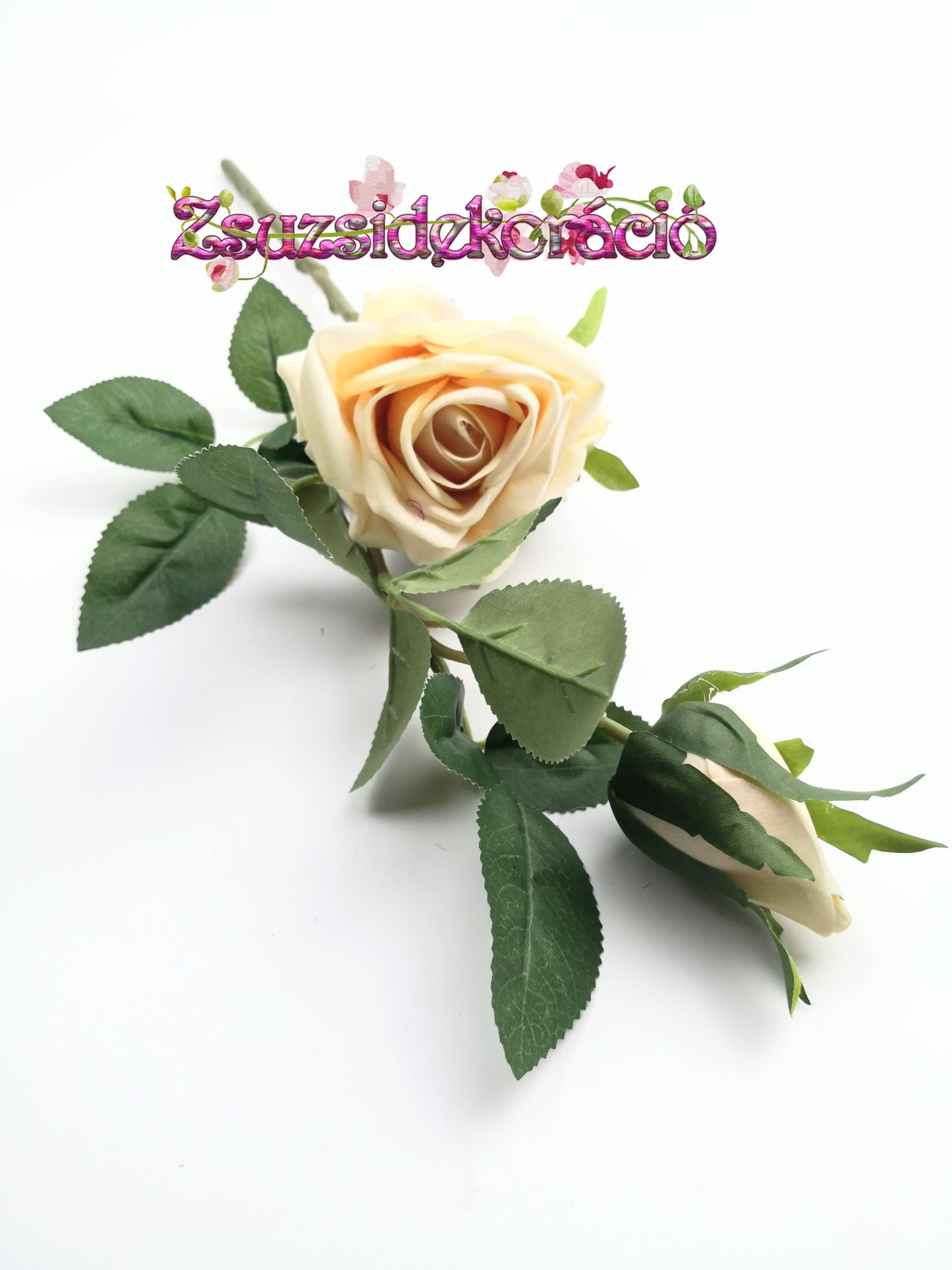 Bársony rózsa bimbóval 45 cm Krém